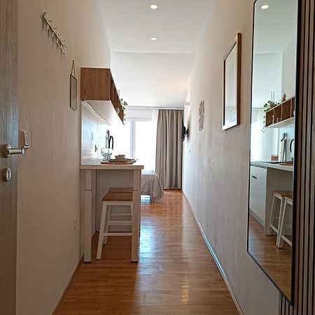 Pluton Apartment Primosten Luaran gambar