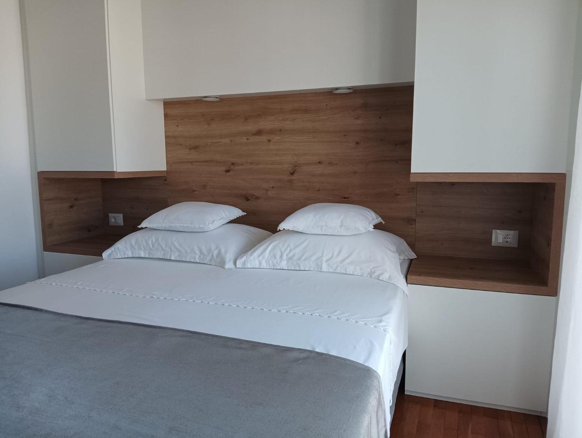 Pluton Apartment Primosten Luaran gambar